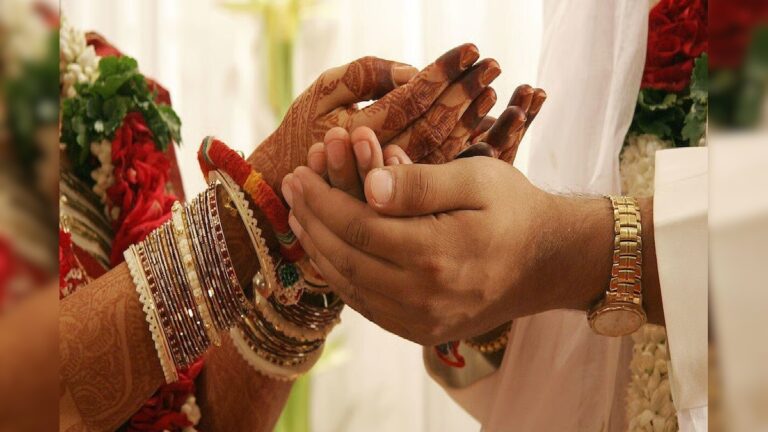 Marriage: ನವದಂಪತಿಗೆ 16 ರೂಪಾಯಿ ಮುಯ್ಯಿ ಕೊಡ್ತಿದ್ರು ಹಿರಿಯರು! ಇದರ ಹಿಂದಿದೆ ಈ ಸ್ಫೋಟಕ ಕಾರಣ | ಟ್ರೆಂಡ್