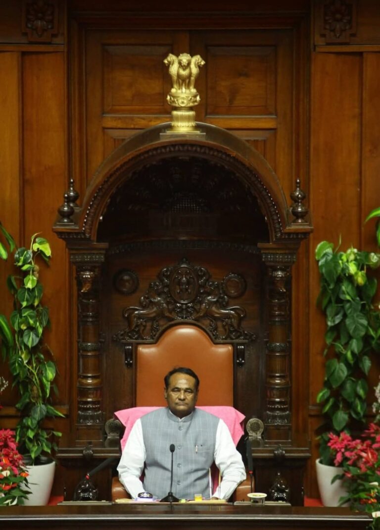 ವಿಧಾನ ಪರಿಷತ್ ಸಭಾಪತಿ ಸ್ಥಾನವಲಂಕರಿಸಿ ಯಶಸ್ವಿ ಕಲಾಪ ನಡೆಸಿಕೊಟ್ಟ ಕಲ್ಬುರ್ಗಿಯ ಹೆಮ್ಮೆಯ ನಾಯಕ ತಿಪ್ಪಣ್ಣಪ್ಪ ಕಮಕ್ನೂರ್!