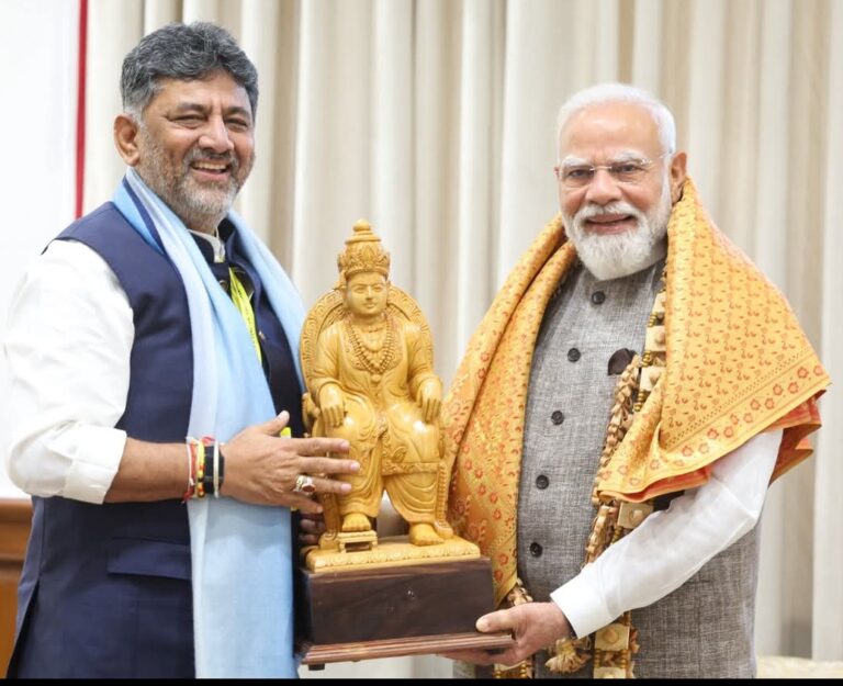 ಸಿಎಂ ಬದಲಾಗ್ತಿದ್ದಂತೆ ಬದಲಾಯ್ತು ರಾಜ್ಯ ರಾಜಕಾರಣದ ಸ್ವರೂಪ: ಸಿದ್ದರಾಮಯ್ಯಗಿಂತ ಭಿನ್ನ, ಡಿಕೆಶಿಯವರ ‘ಬ್ರ್ಯಾಂಡ್ ನ್ಯೂ’ ಆಡಳಿತದ ಝಲಕ್!
