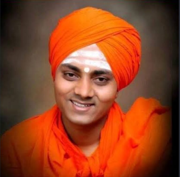 ಮೈಸೂರು ದಸರಾ 2026: ಇಂದಿನಿಂದ 11 ದಿನಗಳ ಕಾಲ ನಾಡಹಬ್ಬದ ಸಂಭ್ರಮ; ಕೊಪ್ಪಳದ ಗವಿಸಿದ್ದೇಶ್ವರ ಶ್ರೀಗಳಿಂದ ವಿದ್ಯುಕ್ತ ಚಾಲನೆ